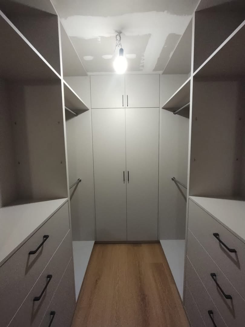 Garderoba w domu jednorodzinnym